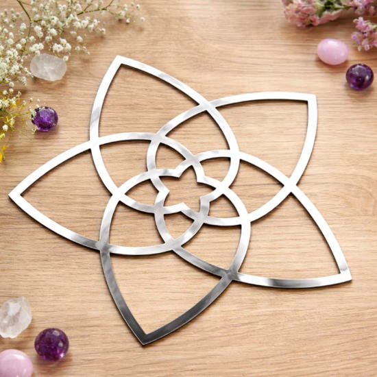 Venusblume aus Edelstahl – Heilige Geometrie Wanddeko, 44 cm