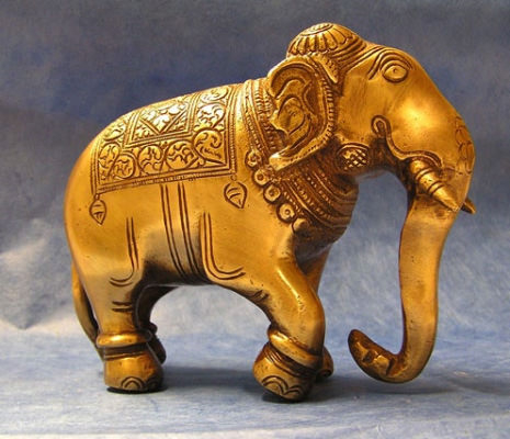 Elefant, Messing, fein graviert