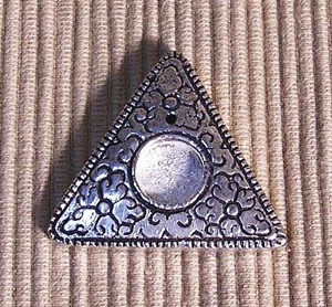 Halter für Räucherstäbchen - Dreieck Weissmetallhalter