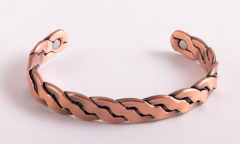 Magnet Armreif Twist