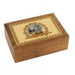 Tarotkistchen mit graviertem Elefant